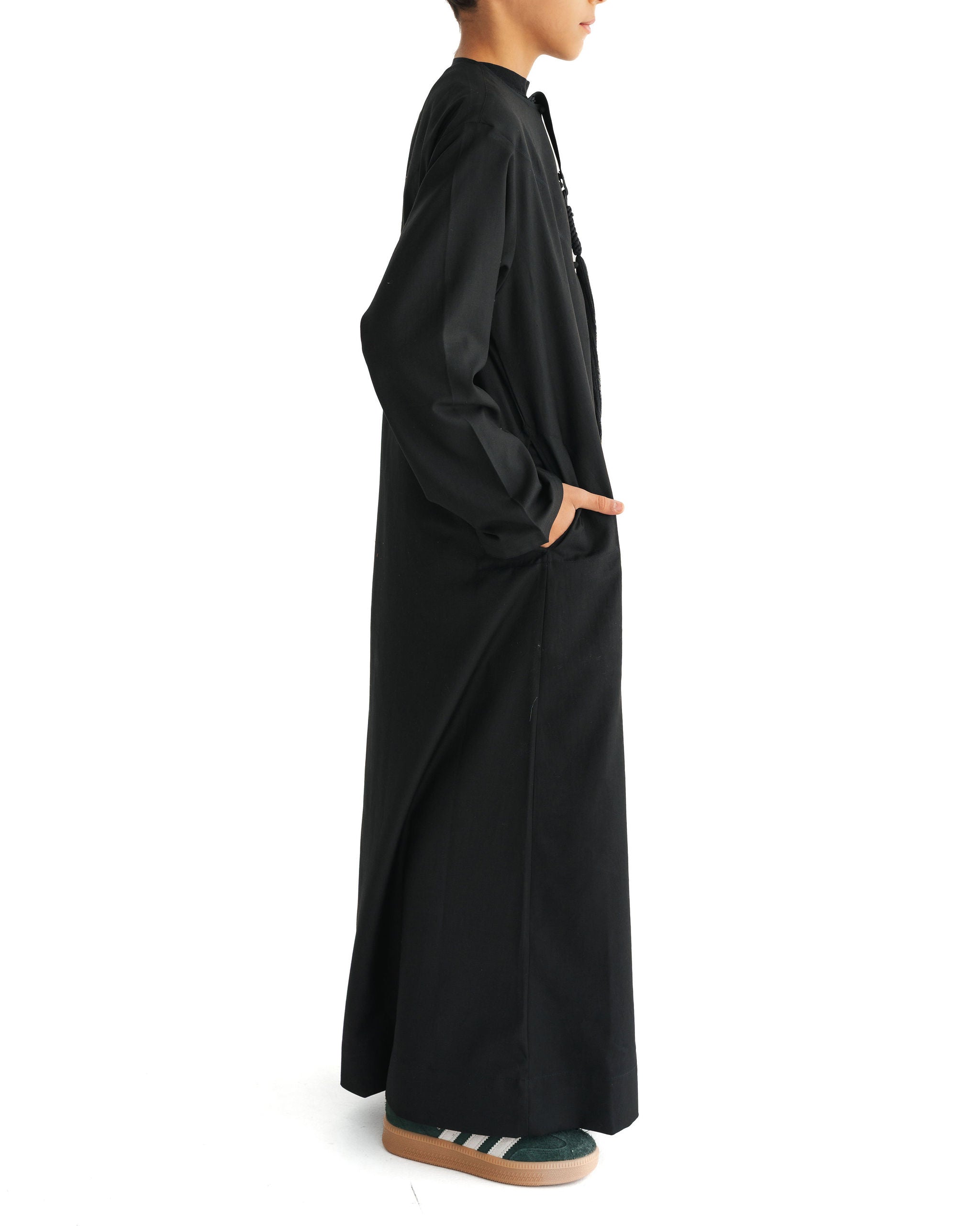 Boy's Black Emirati Thobe