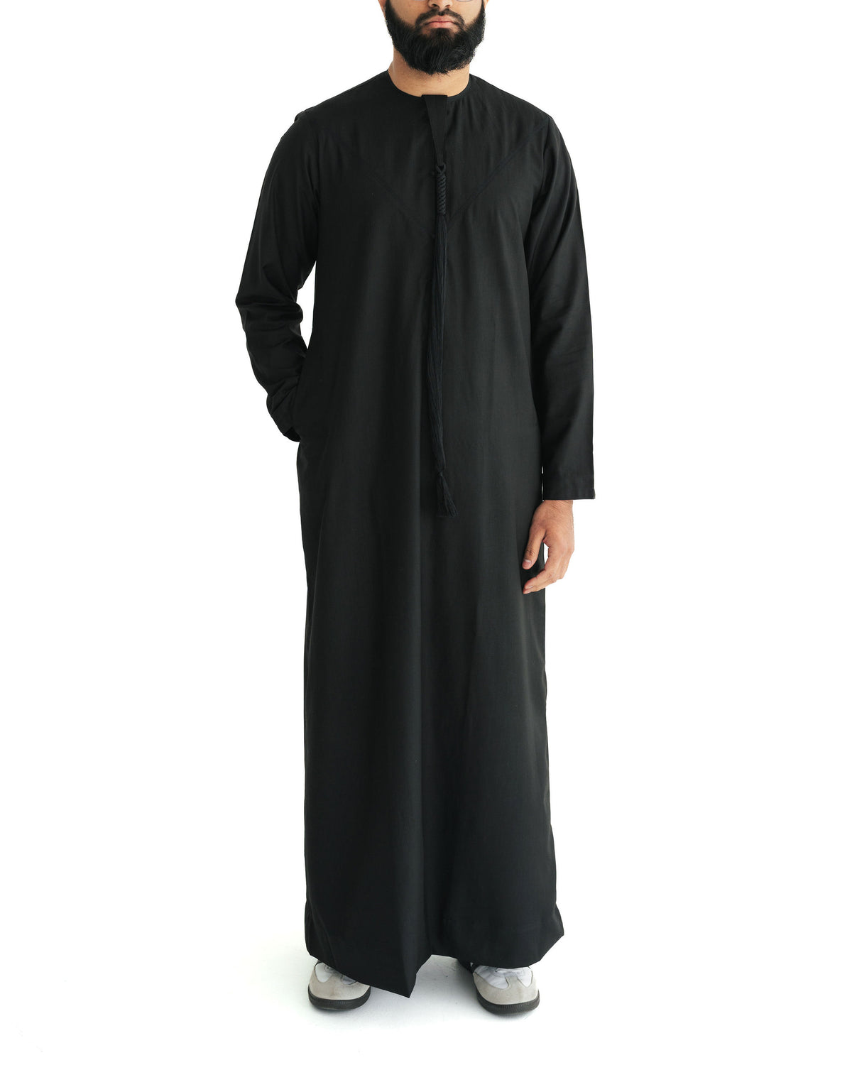 Men's Black Emirati Thobe