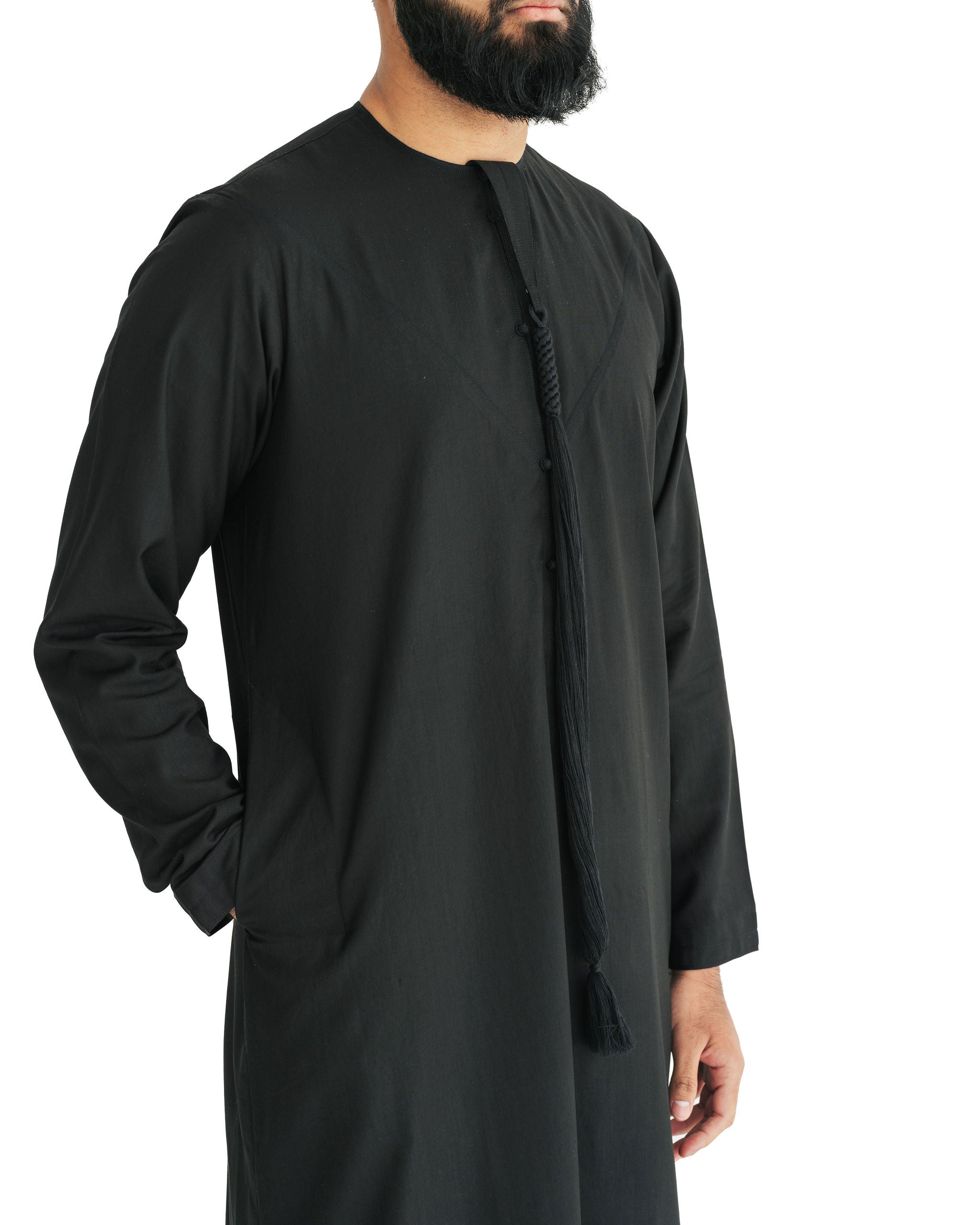 Men's Black Emirati Thobe