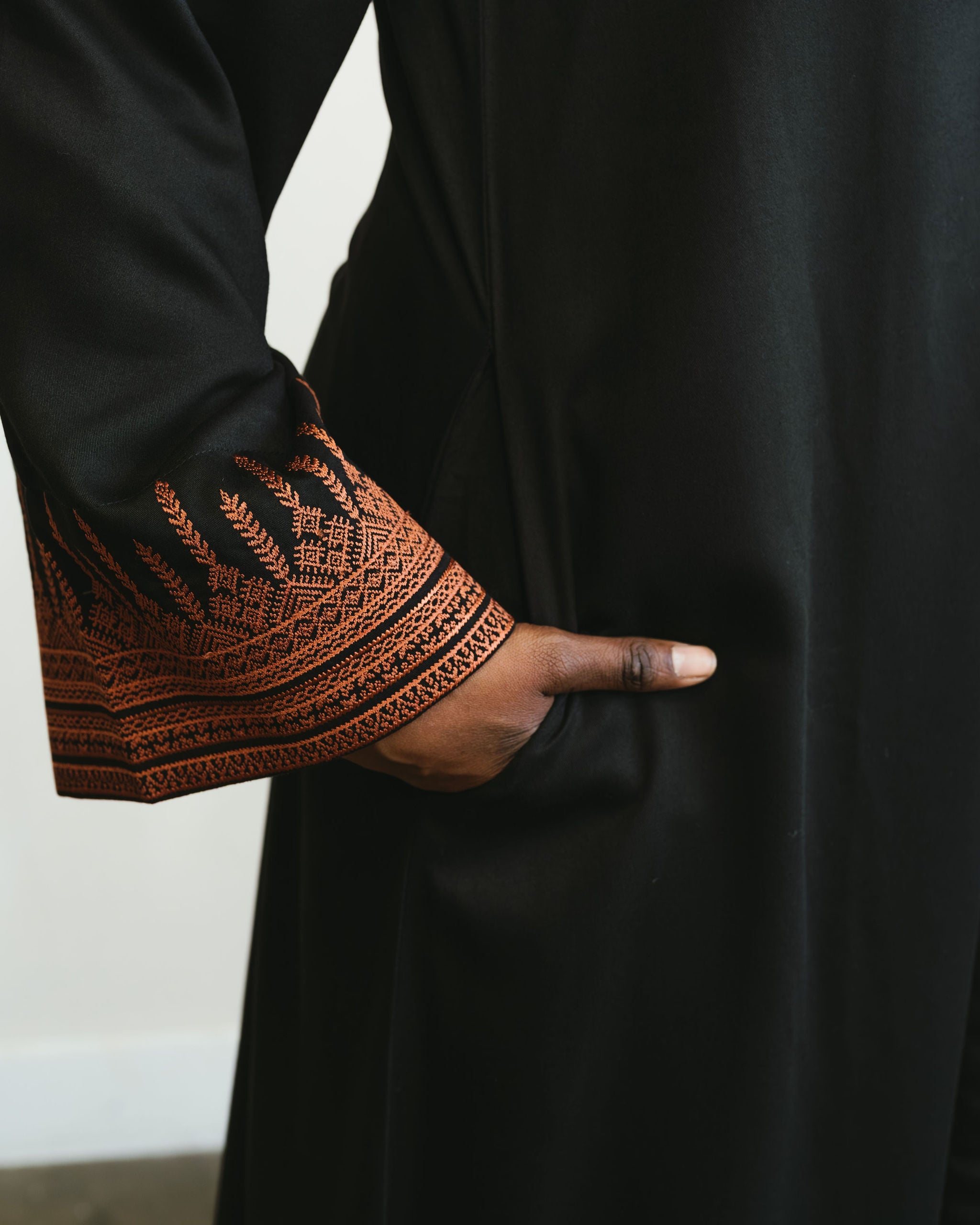 Embroidered Tribal Sleeve Button Front Abaya - Black & Rust