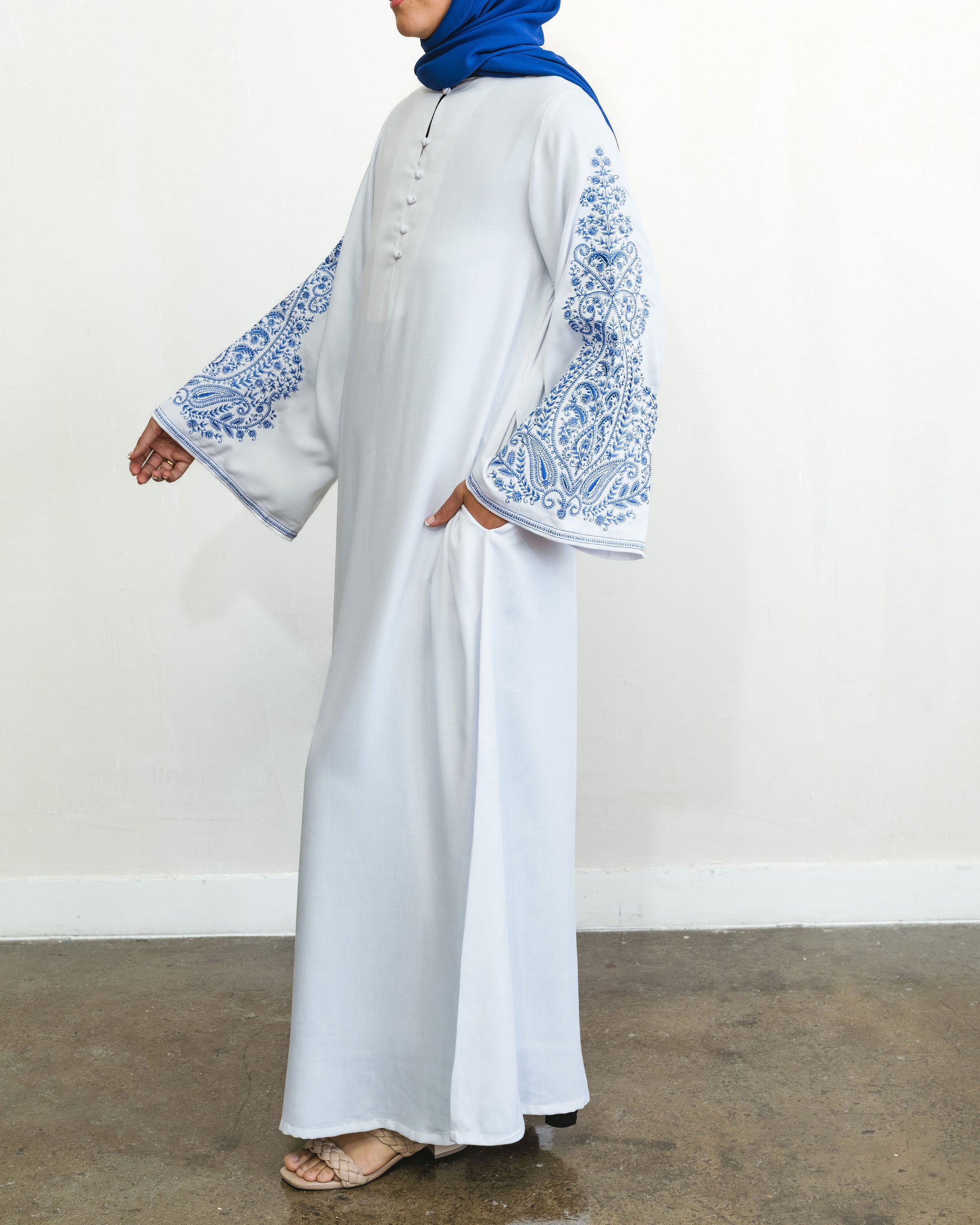 Embroidered Wide Sleeve Abaya - White & Royal Blue