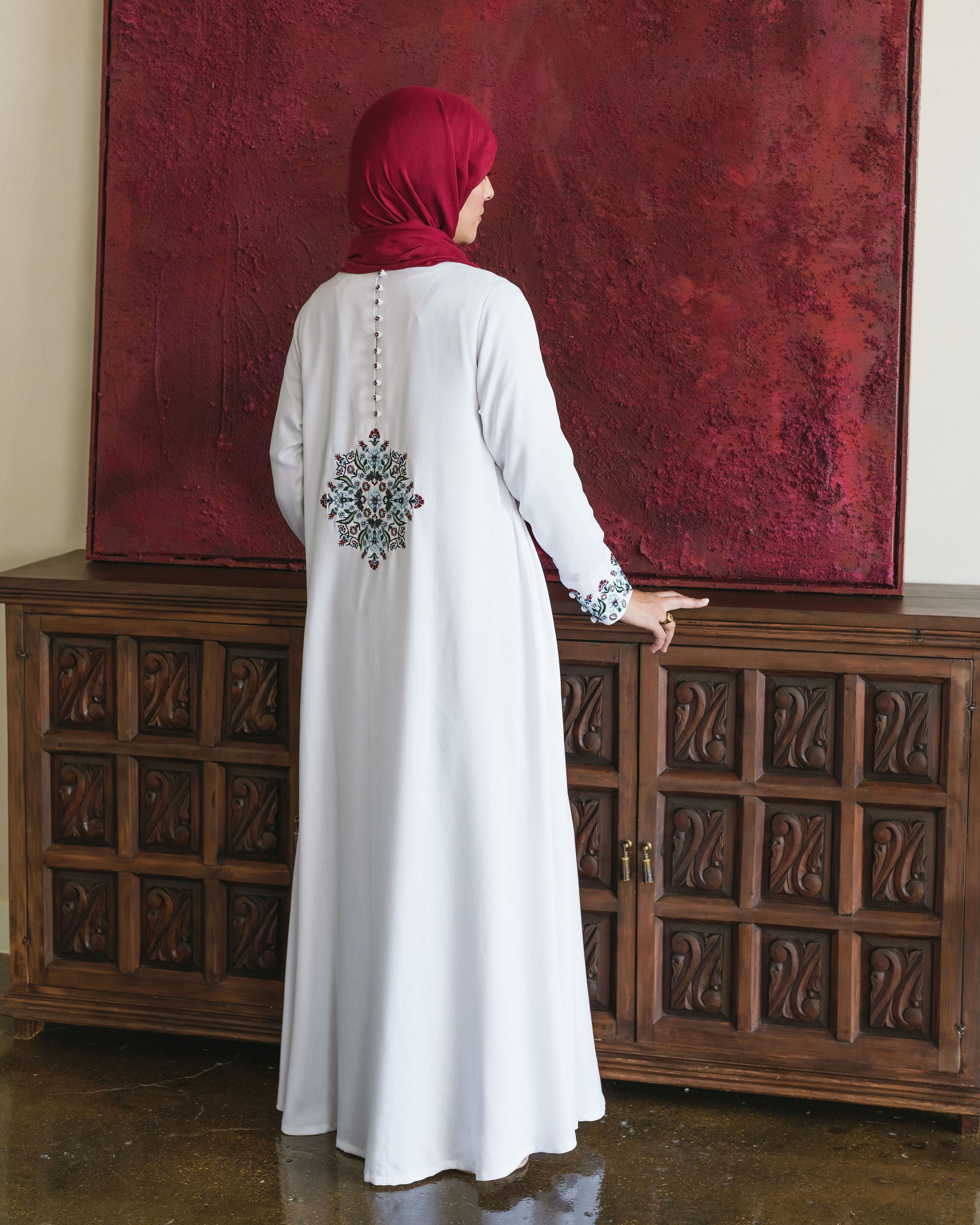 Embroidered Turkish Tulip Abaya - White