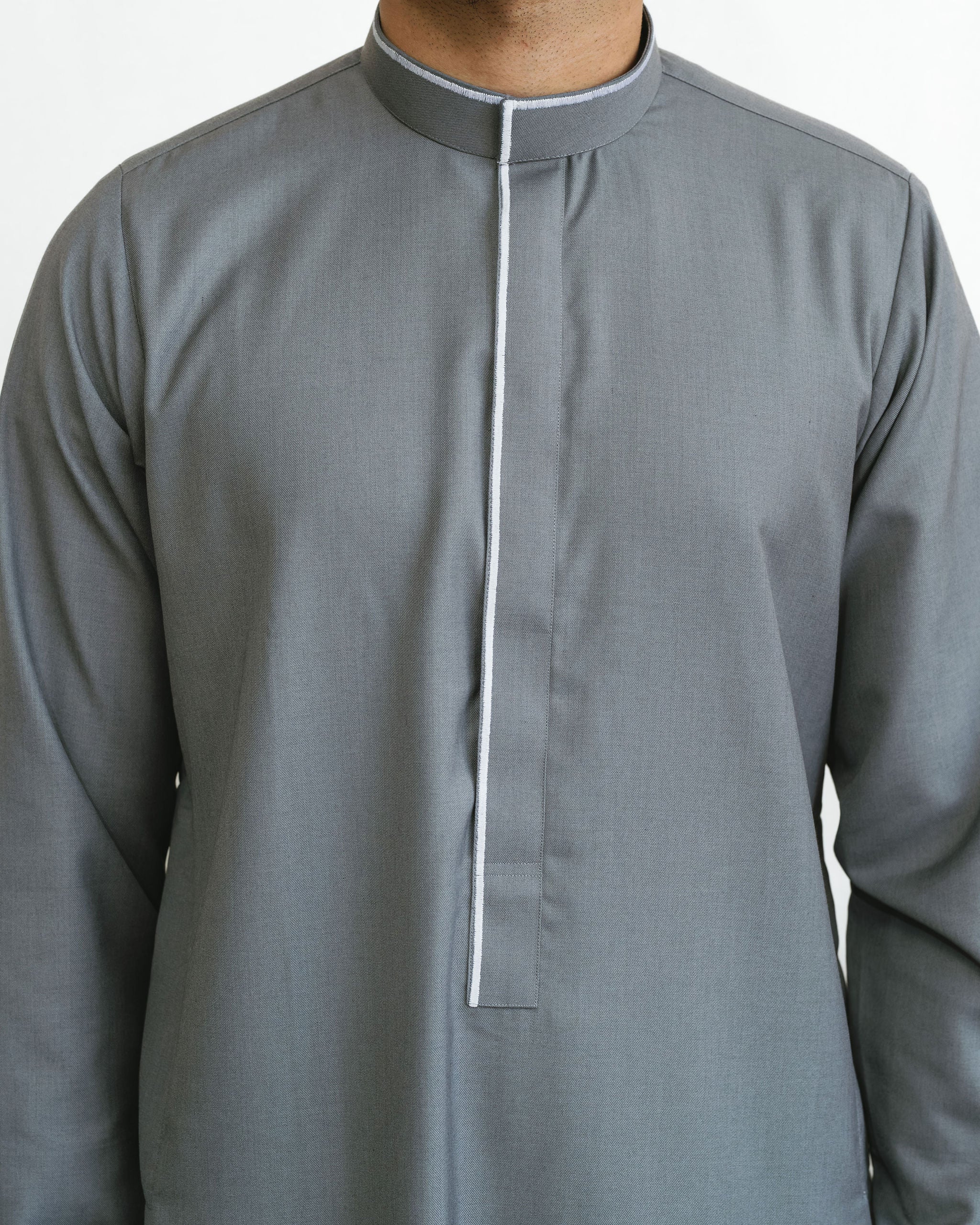 Men's Grey Edge Thobe