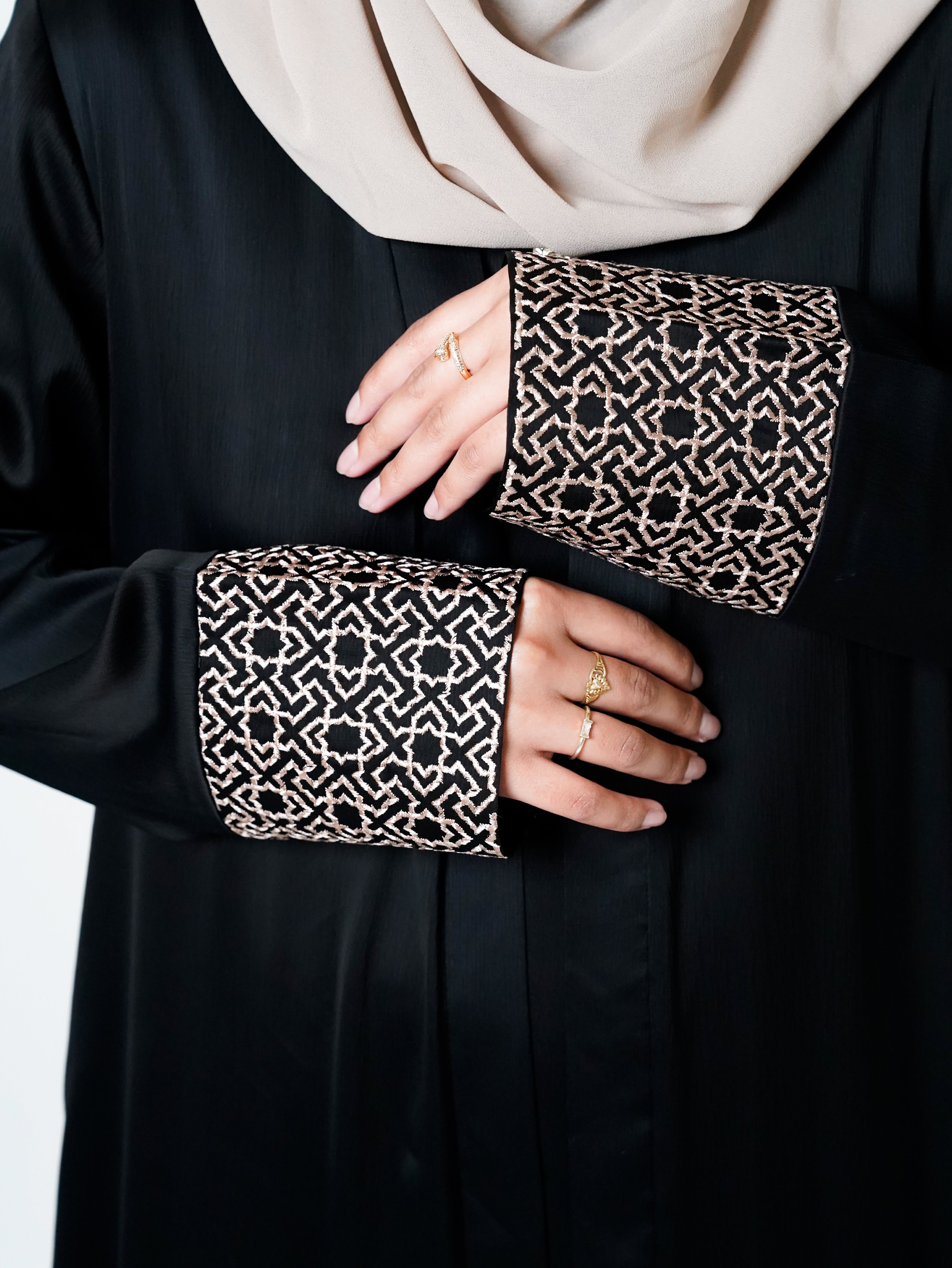 Black Geo Embroidered Cuff Open Abaya
