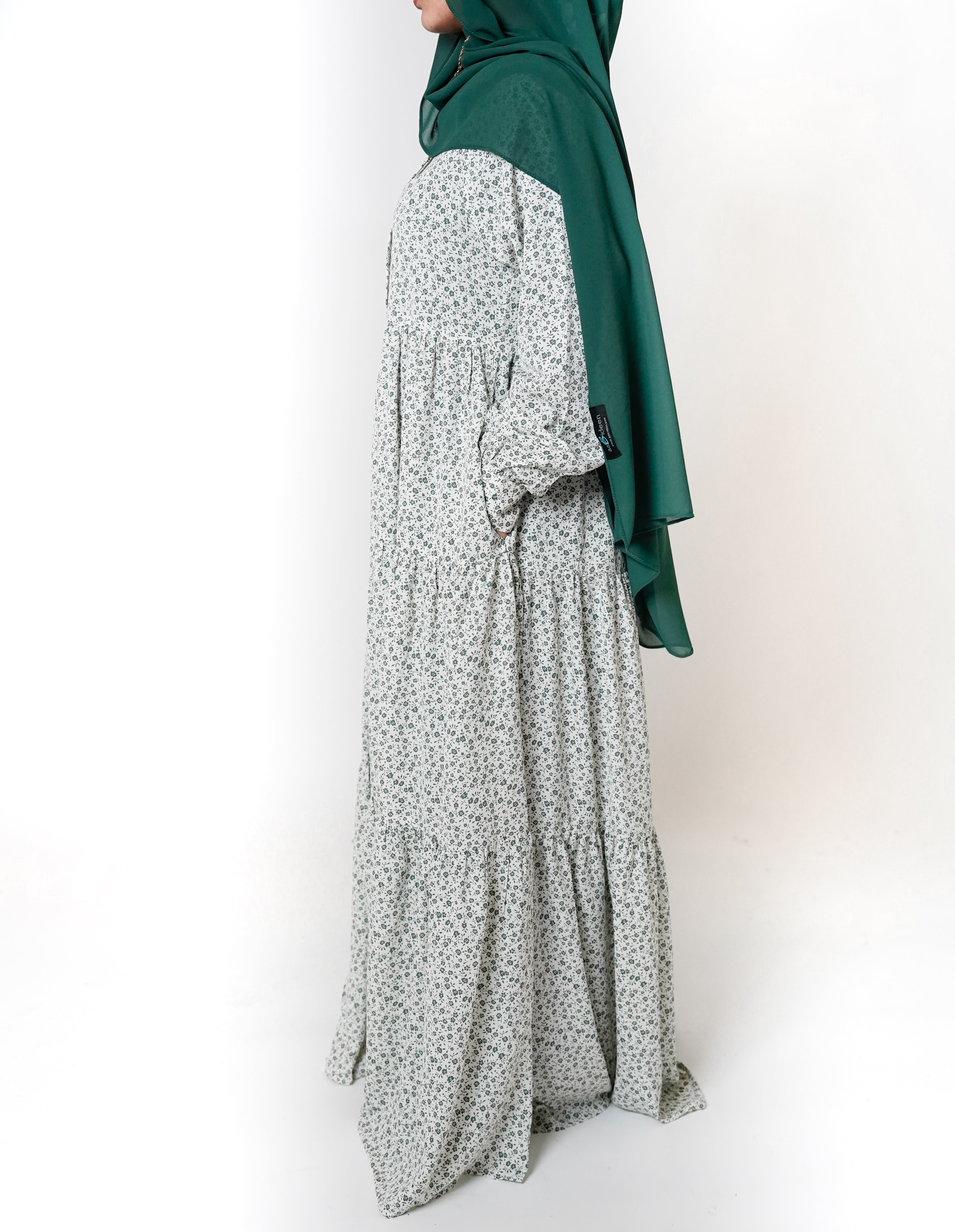 White Ditsy Floral Buttoned Tiered Abaya