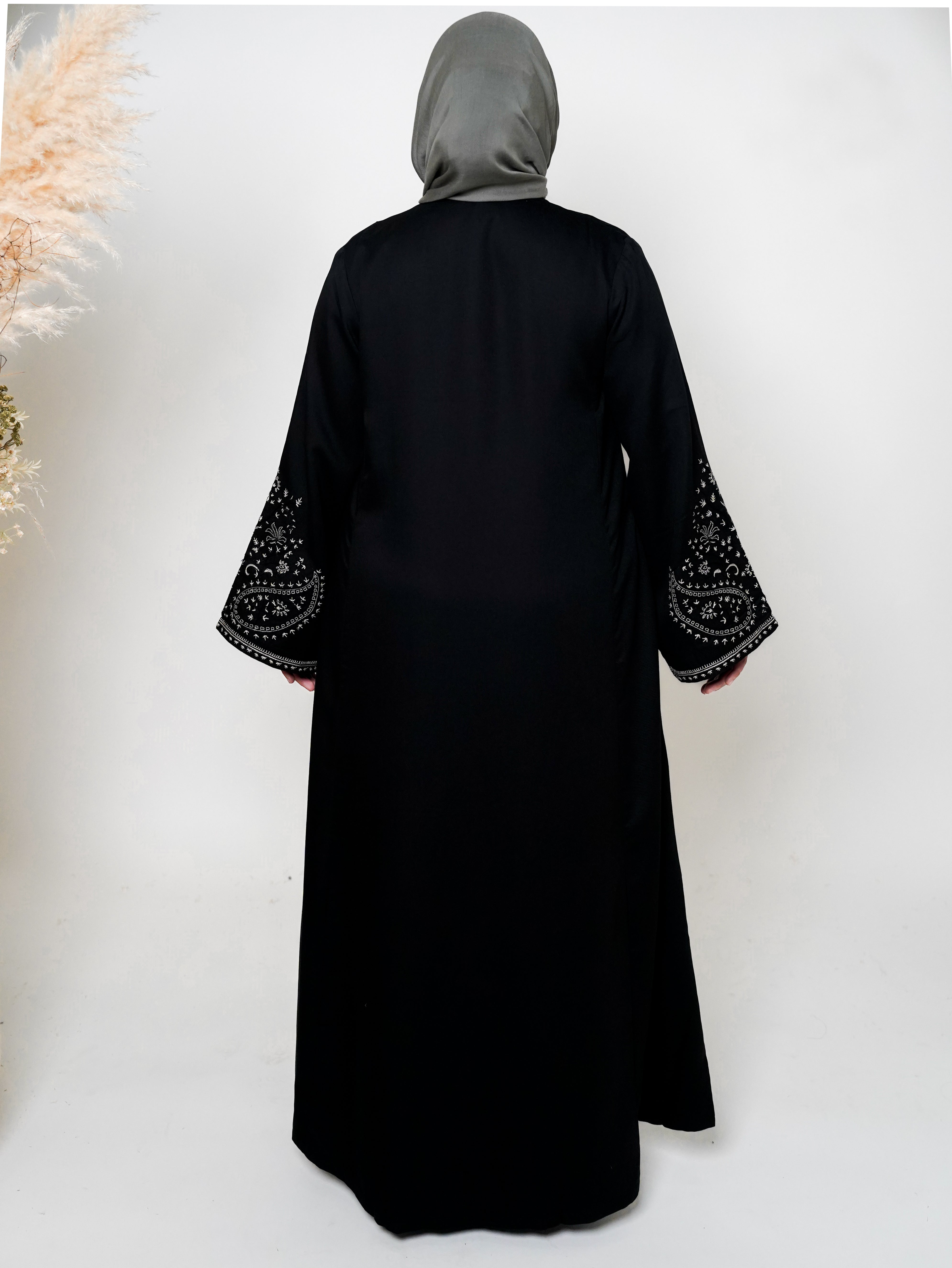 Black & White Embroidered Open Abaya
