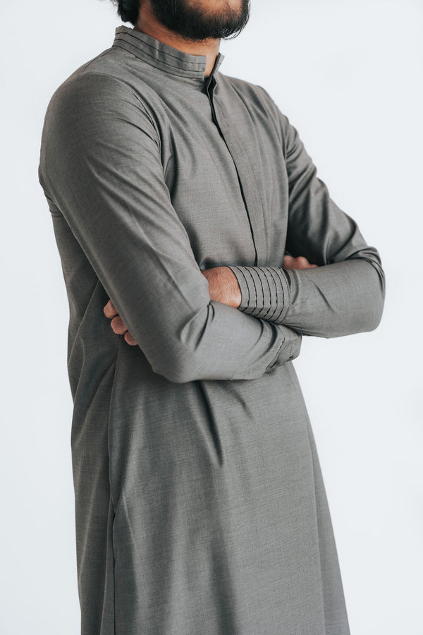 Men's Grey Pintuck Pleated Thobe