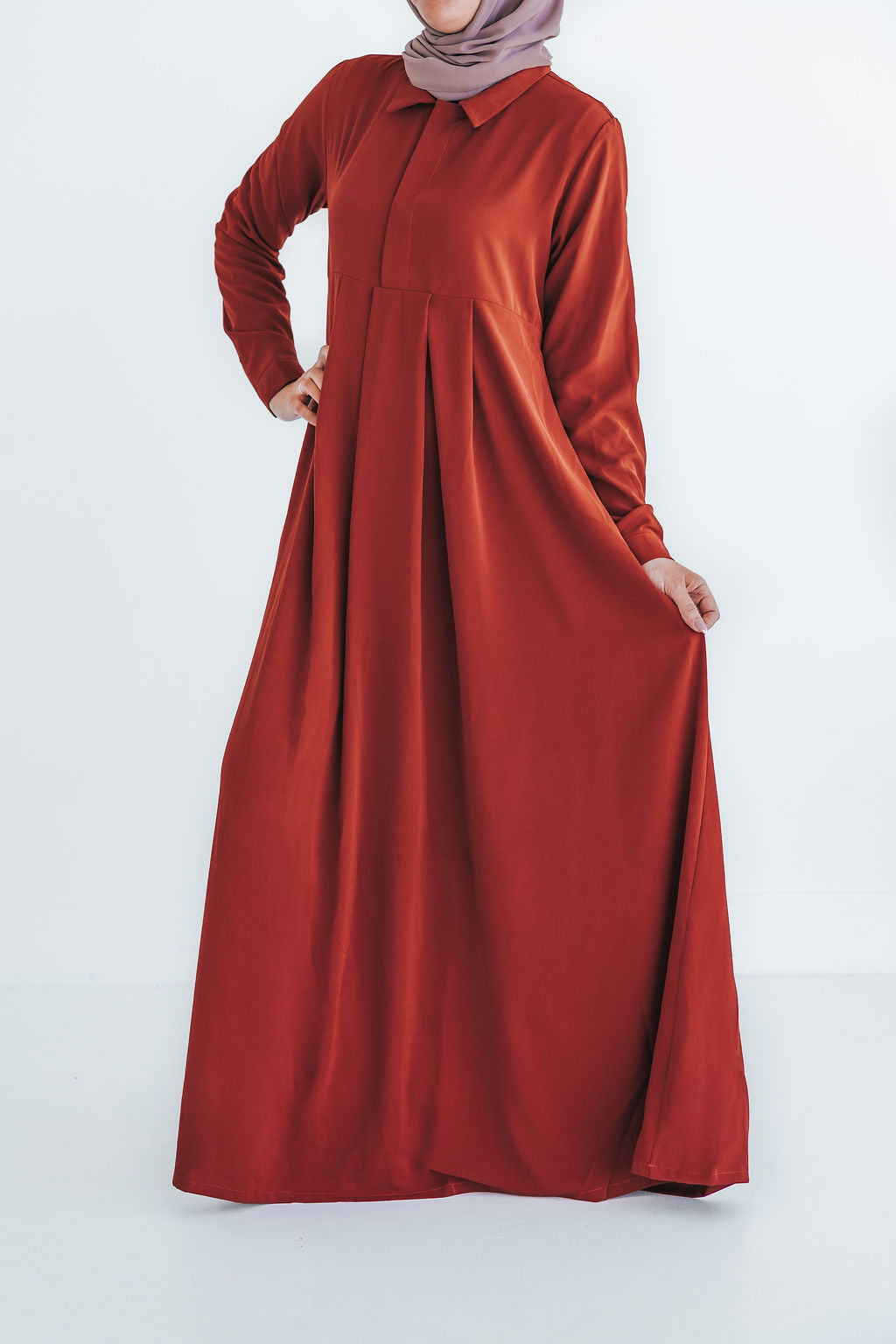 Rust Box Pleated Abaya